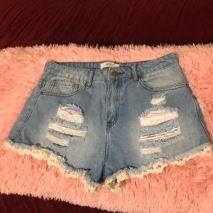 Shorts/never worn